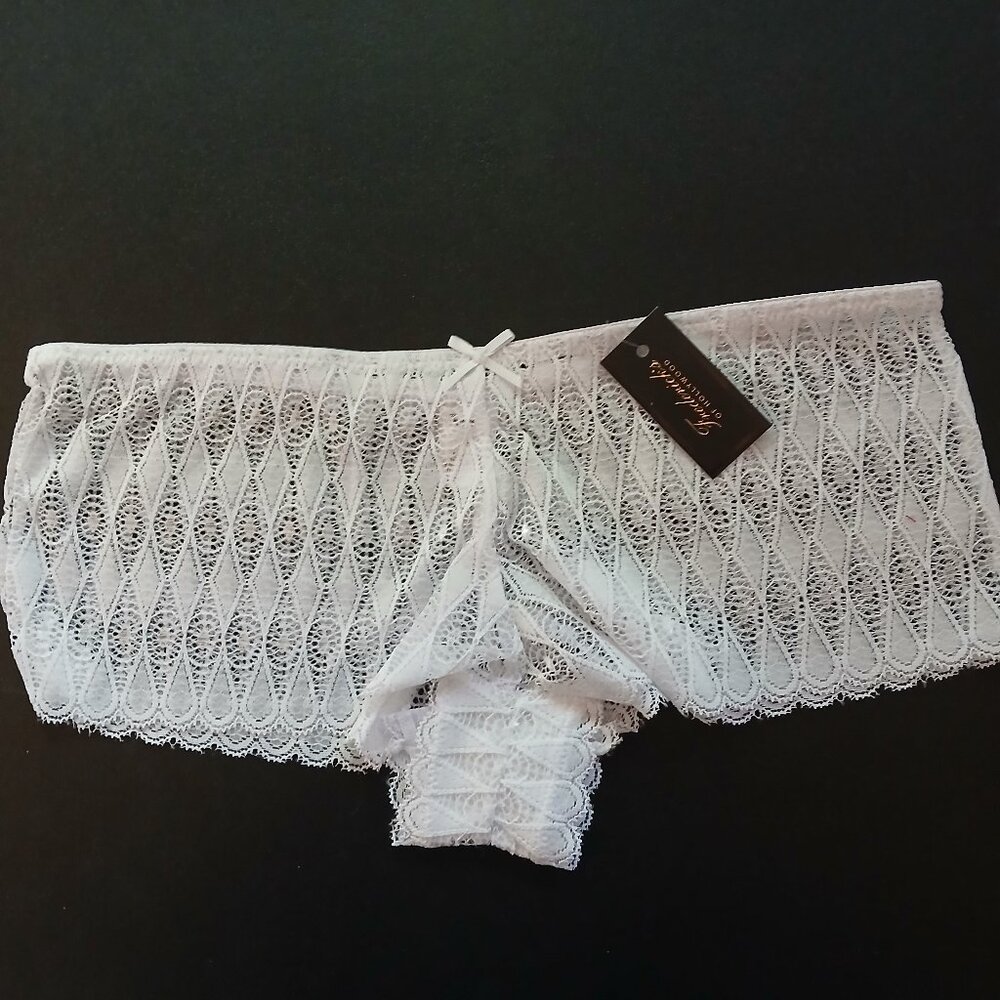 FREDERICK'S of Hollywood Women's NWT White Lace Panties Size Small